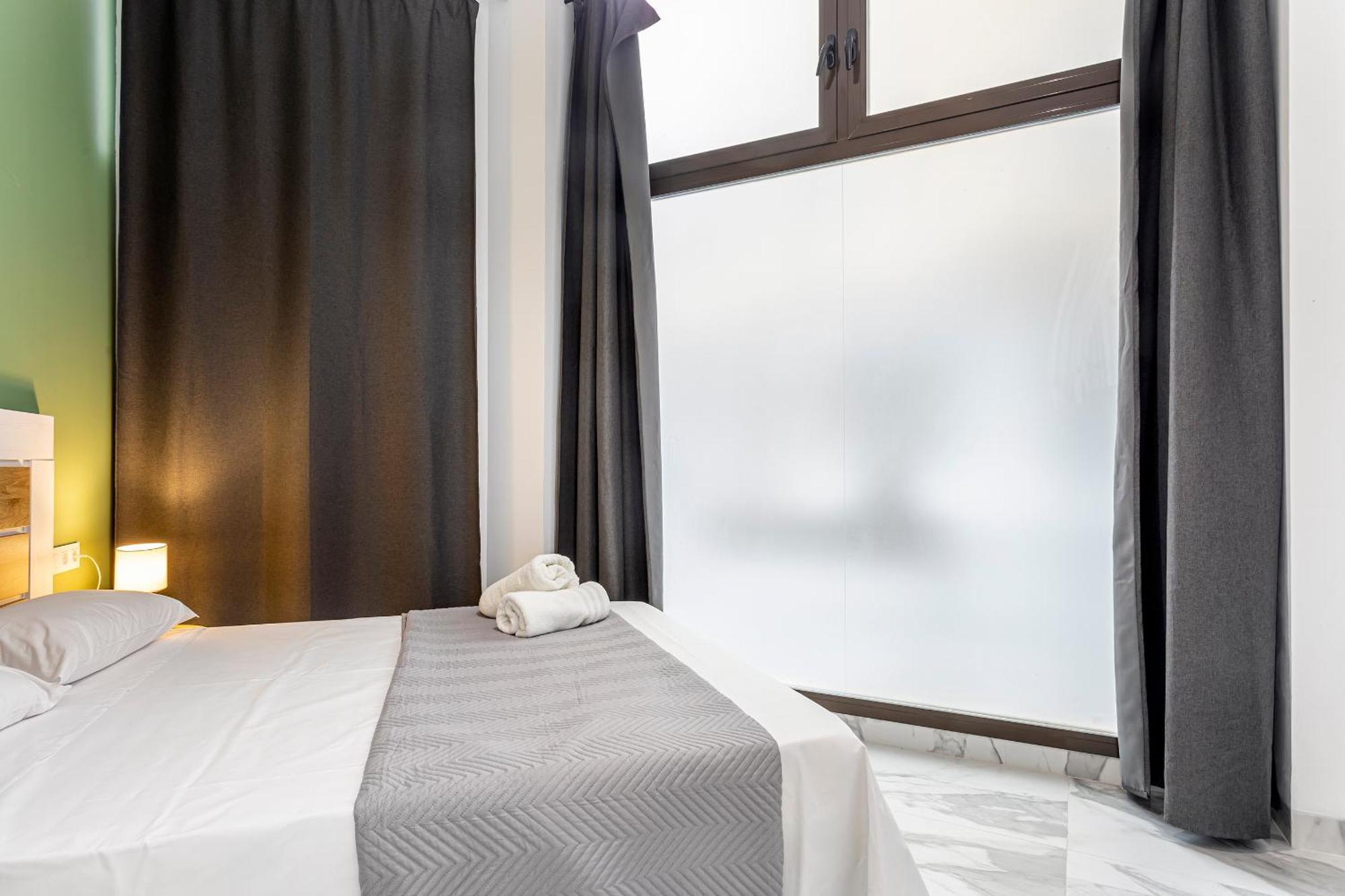 Apartamento De Estilo Moderno Hasta 5 Pax Valence Extérieur photo